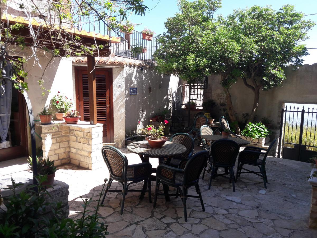 Camere Di Ulisse Erice Eksteriør bilde